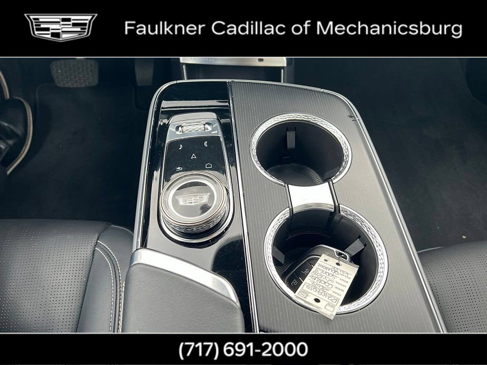 Used 2024 Cadillac Lyriq Sport AWD/4WD image 22