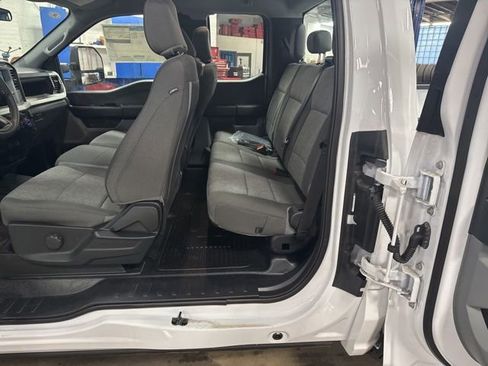 Used 2024 Ford F350 XL w/ XL Chrome Package image 13