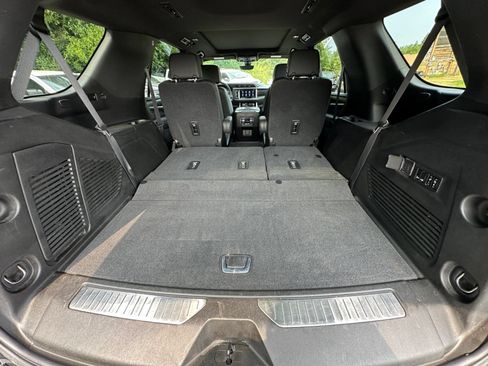 Used 2021 GMC Yukon Denali w/ Denali Premium Package AWD/4WD image 46
