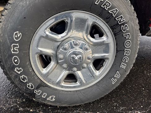 Used 2022 RAM 2500 Tradesman image 9