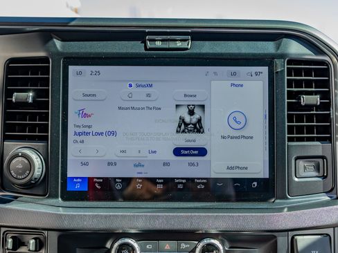 Used 2026 Ford F450 Platinum w/ FX4 Off-Road Package image 26