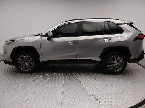 Certified 2025 Toyota RAV4 Limited w/ Advanced Technology Package AWD/4WD image 12