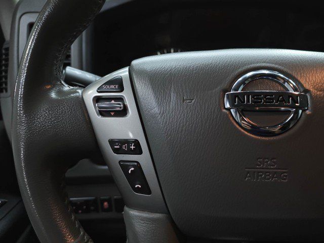 Used 2017 Nissan NV 3500 SL RWD image 18