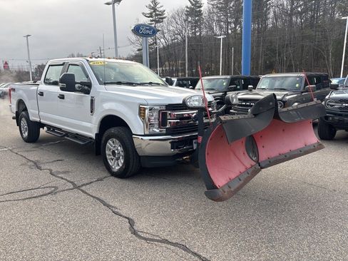 Used 2019 Ford F250 XL w/ STX Appearance Package image 3