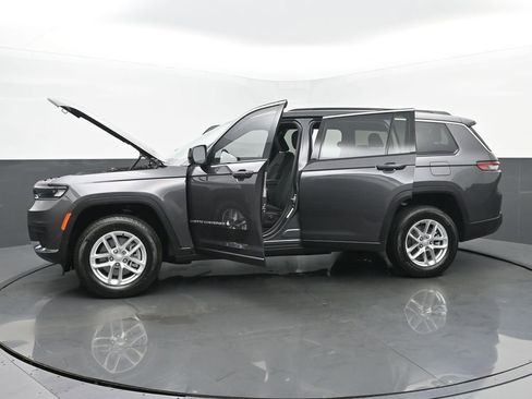 New 2025 Jeep Grand Cherokee L Laredo w/ Luxury Tech Group I image 57