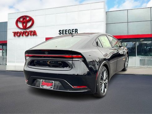 New 2026 Toyota Prius image 3