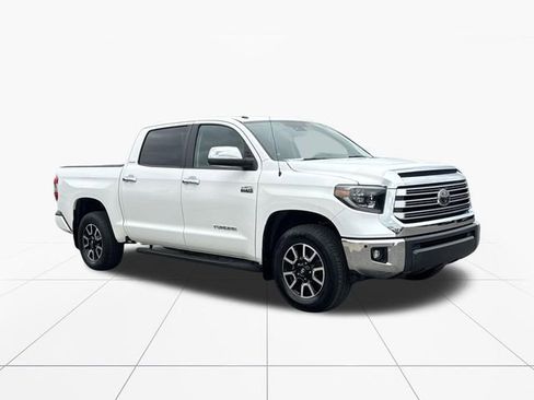 Used 2019 Toyota Tundra Limited w/ Limited Premium Package AWD/4WD image 8