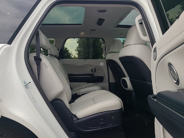 Used 2026 Hyundai Palisade Calligraphy AWD/4WD image 36