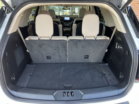 Used 2020 Ford Explorer Limited AWD/4WD image 58