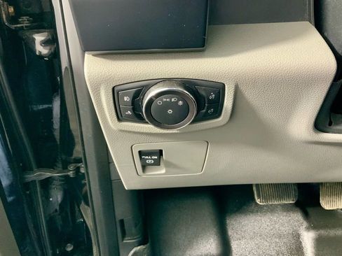 Used 2017 Ford F150 XL w/ Equipment Group 101A Mid image 20