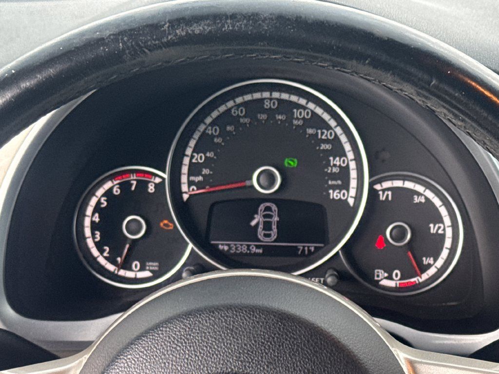 Used 2014 Volkswagen Beetle 1.8T FWD image 15