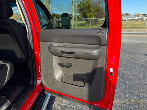 Used 2010 GMC Sierra 1500 SLE w/ Power Pack Plus image 27