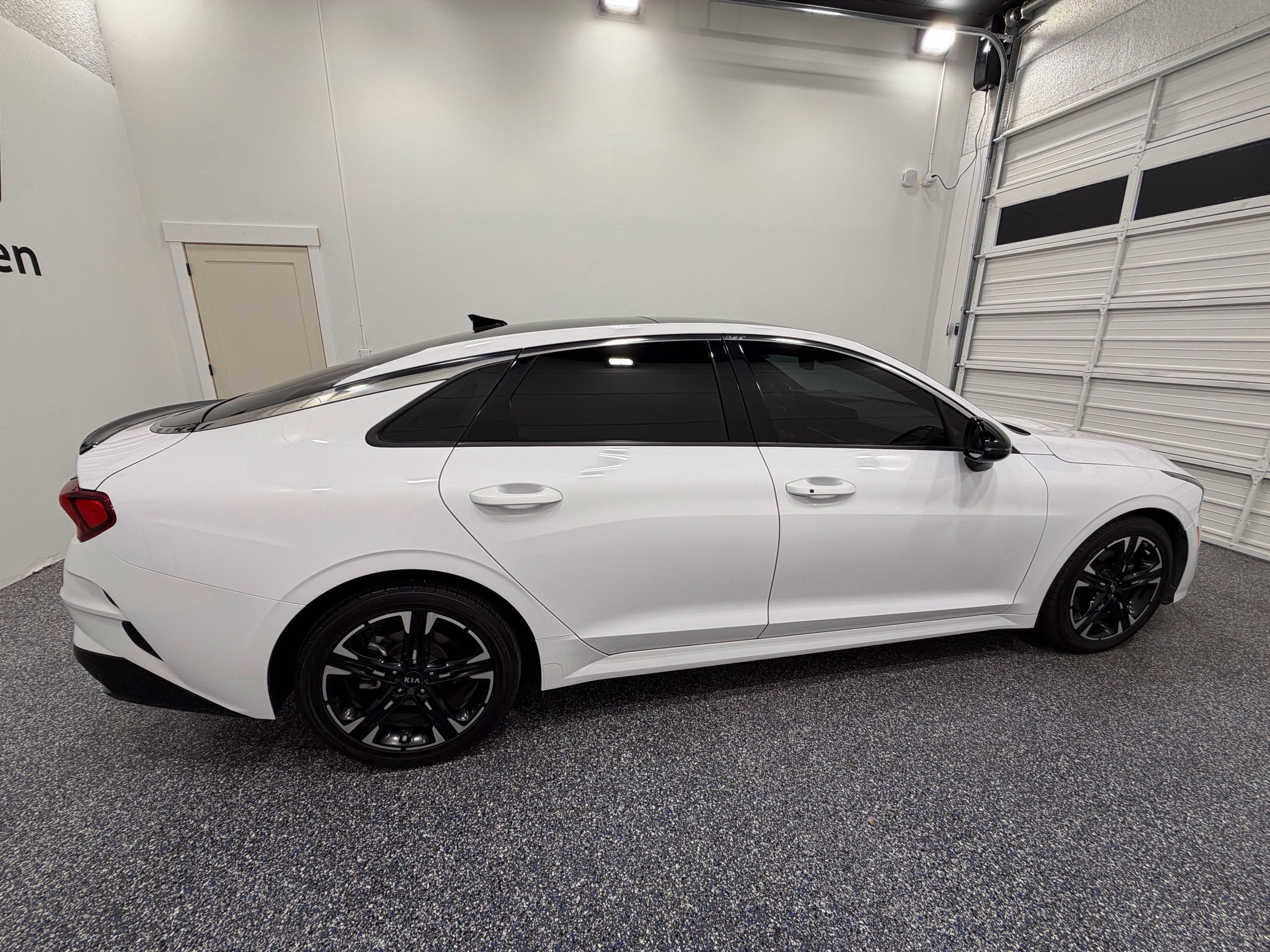 Used 2021 Kia K5 GT-Line w/ GT-Line FWD Premium Package image 7