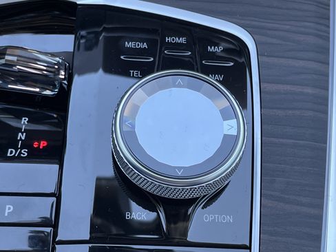 New 2026 BMW X7 xDrive40i image 8