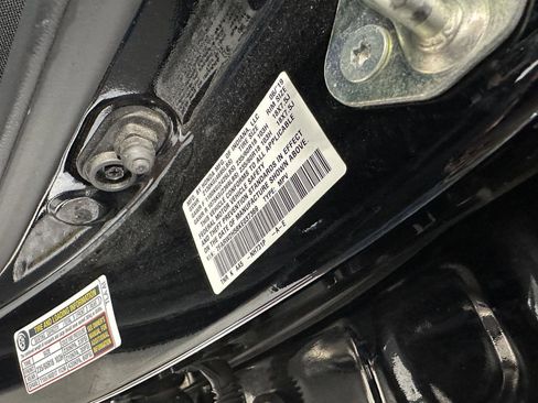 Used 2019 Honda CR-V EX image 16