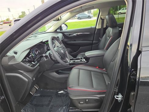 Used 2023 Buick Envision Essence w/ Sport Touring Package AWD/4WD image 19