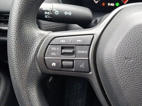 Used 2024 Honda HR-V LX image 20