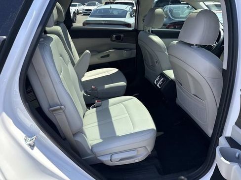 Used 2023 Kia Sorento X-Line EX AWD/4WD image 11