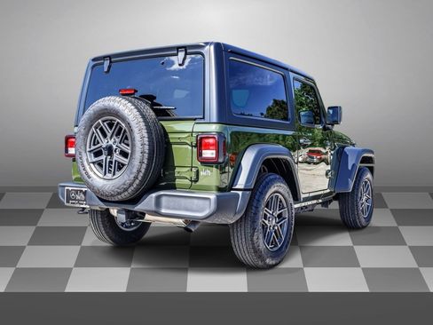 Used 2024 Jeep Wrangler Sport AWD/4WD image 6