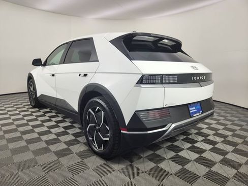 Certified 2024 Hyundai Ioniq 5 SEL image 3