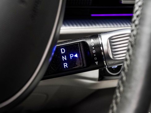 Used 2024 Hyundai Ioniq 6 Limited image 36