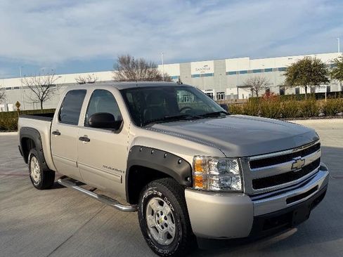 Used 2009 Chevrolet Silverado 1500 LT w/ Power Pack Plus image 1