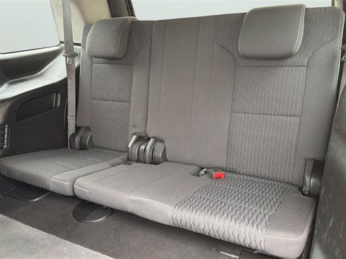 Used 2018 GMC Yukon SLE w/ SLE Value Package AWD/4WD image 20