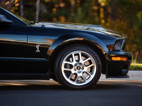 Used 2008 Ford Mustang Shelby GT500 image 13