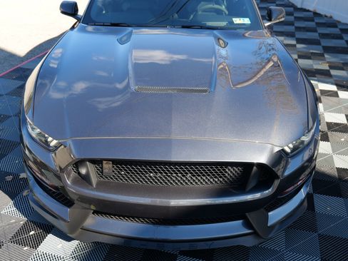 Used 2020 Ford Mustang Shelby GT350 w/ Technology Package image 79
