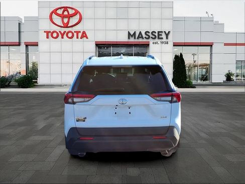 Used 2024 Toyota RAV4 XLE image 4