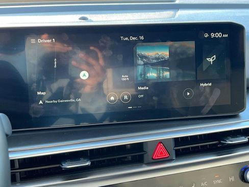 Certified 2025 Kia Sorento EX image 16