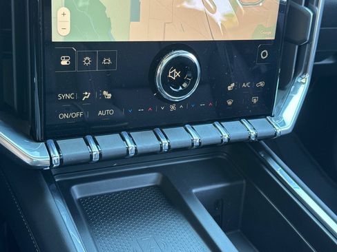 New 2026 GMC Acadia Elevation w/ Elevation Premium Package FWD image 24
