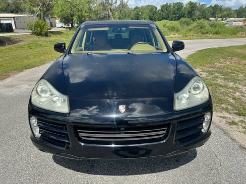 Used 2009 Porsche Cayenne AWD/4WD image 2