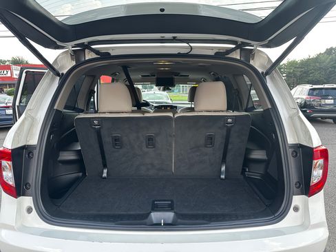 Used 2019 Honda Pilot Touring image 28