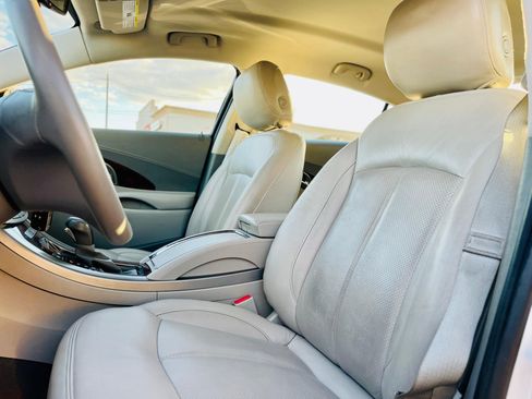 Used 2011 Buick LaCrosse CX FWD image 8