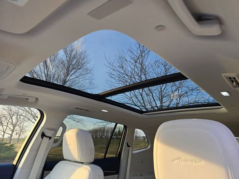 New 2026 Buick Enclave Avenir w/ Super Cruise Package AWD/4WD image 25