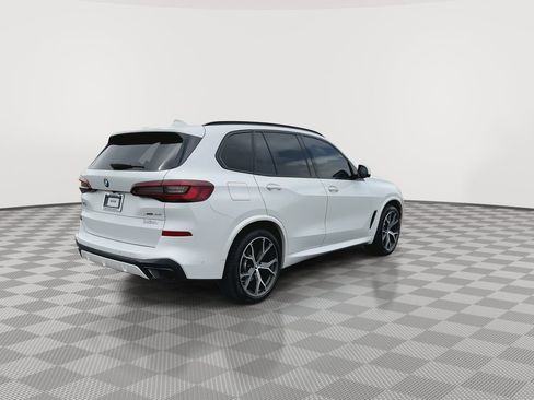 Used 2021 BMW X5 xDrive40i w/ M Sport Package AWD/4WD image 8