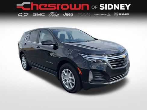 Used 2024 Chevrolet Equinox LT w/ LPO, Floor Liner Package image 3