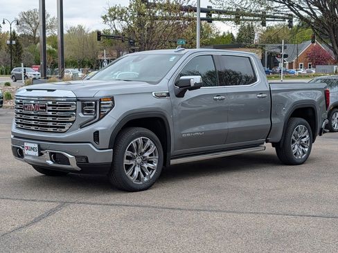 New 2026 GMC Sierra 1500 Denali w/ Denali Reserve Package AWD/4WD image 5