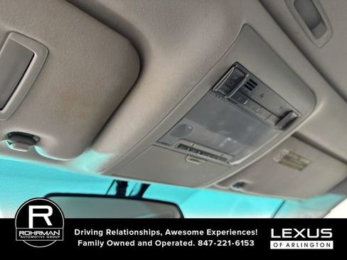 Used 2011 Lexus LX 570 4WD w/ Luxury Pkg image 11