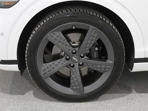 Used 2022 Genesis GV70 3.5T Sport w/ Sport Prestige Package image 22