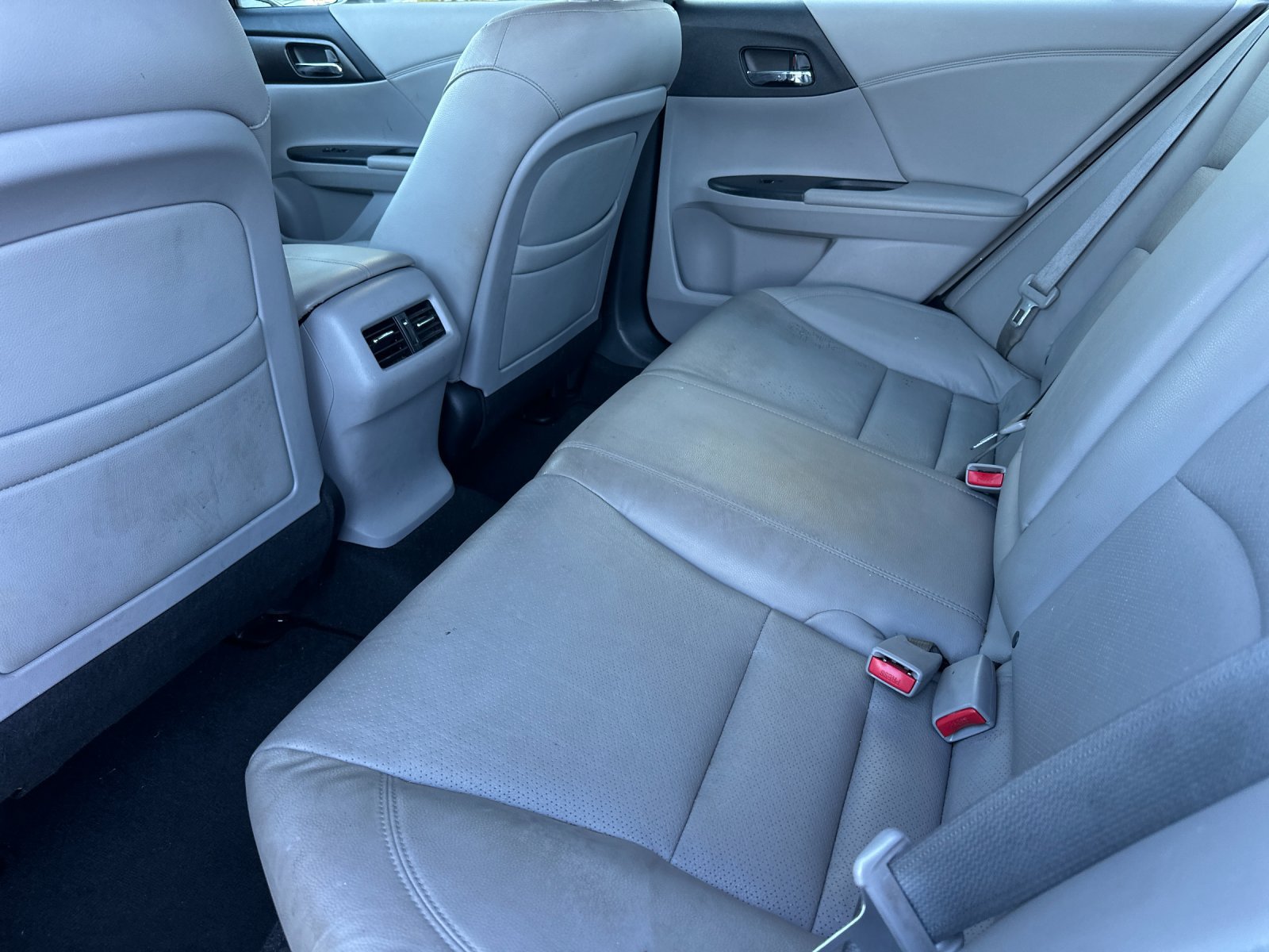 Used 2014 Honda Accord EX-L image 12