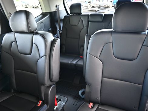 Used 2025 Kia Telluride S AWD/4WD image 27