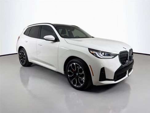 Certified 2026 BMW X3 xDrive30i w/ Premium Package AWD/4WD image 3