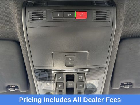 Used 2021 Volkswagen Tiguan SE R-Line AWD/4WD image 24