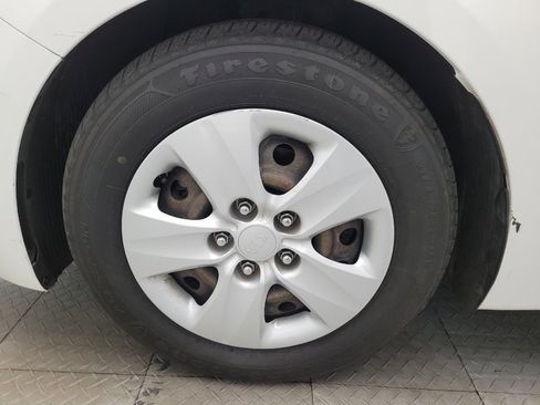 Used 2018 Kia Forte LX FWD image 31