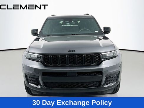 Used 2023 Jeep Grand Cherokee L Laredo AWD/4WD image 3