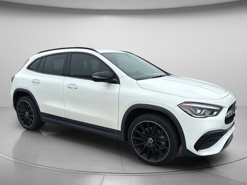 Used 2022 Mercedes-Benz GLA 250 image 13