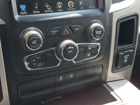 Used 2015 RAM 1500 Big Horn AWD/4WD image 15
