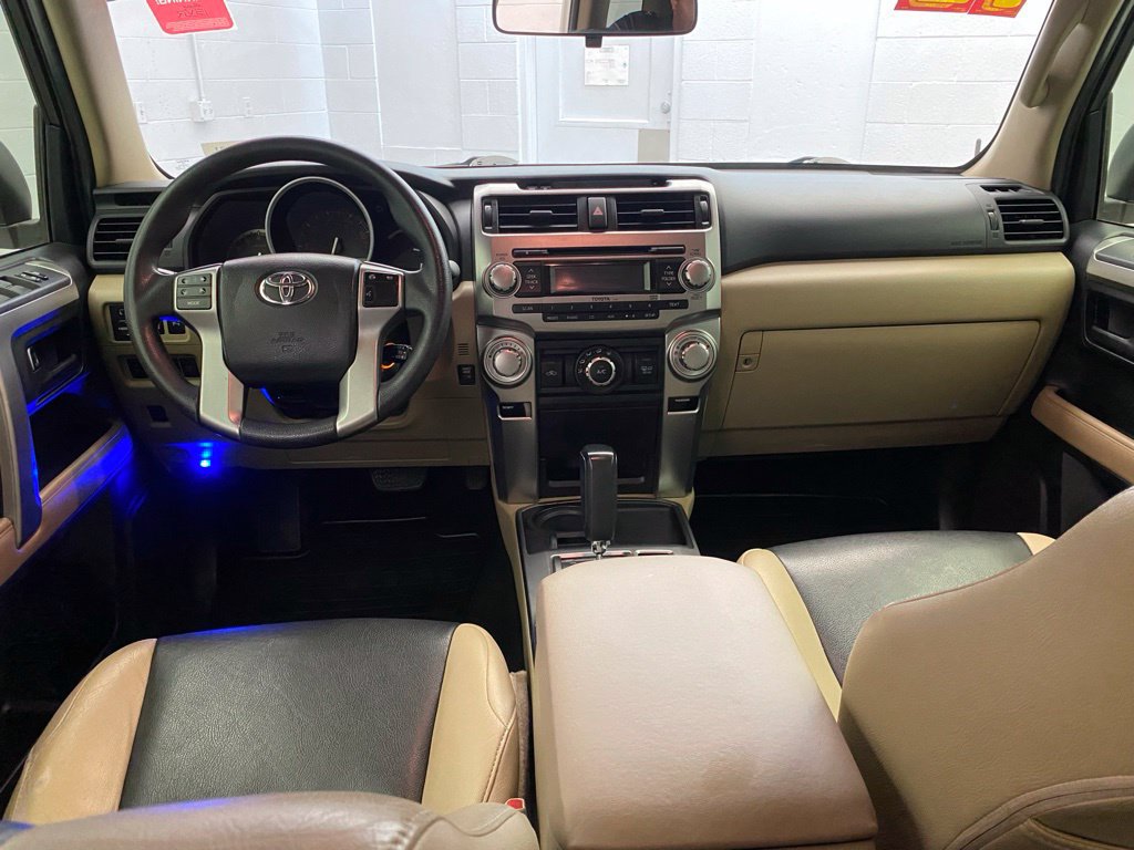 Used 2012 Toyota 4Runner SR5 RWD image 11